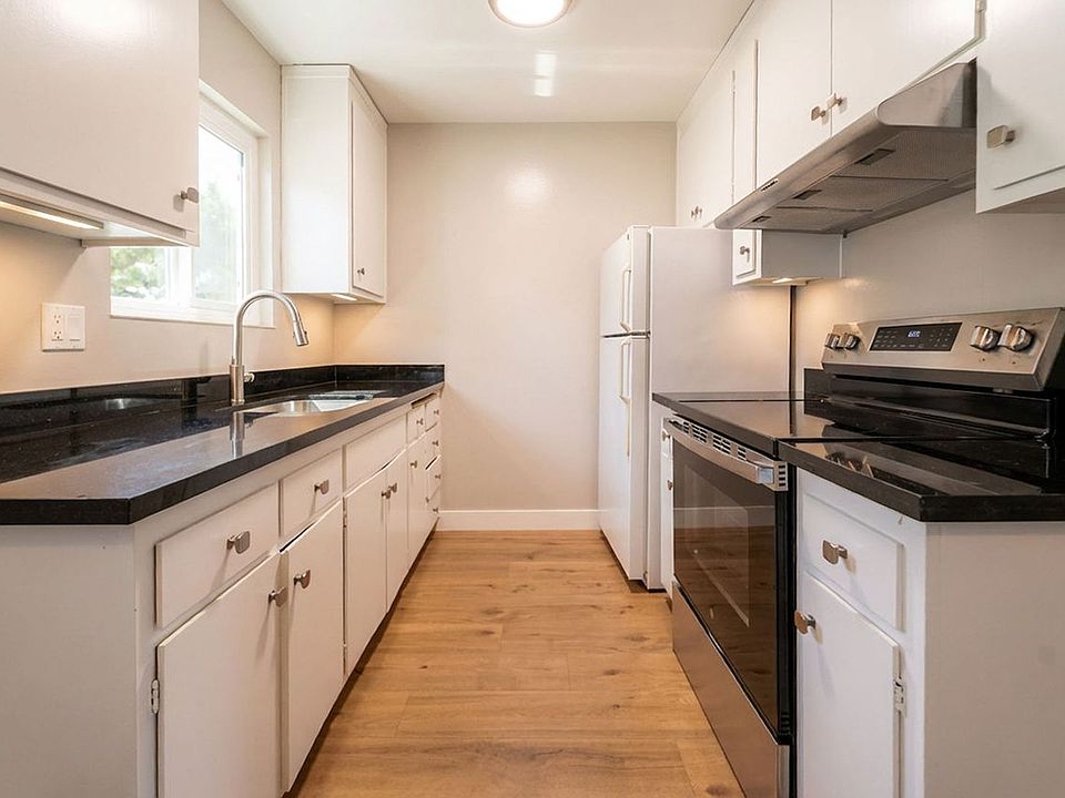 1st image of 1331 Liberty St APT 11