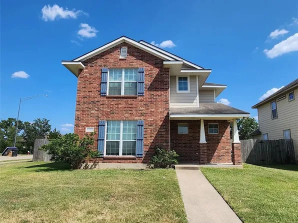 4140 McFarland Dr, College Station, TX 77845
