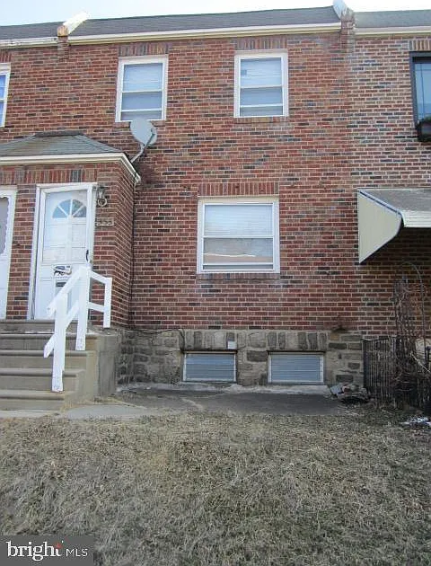 355 Hampden Rd