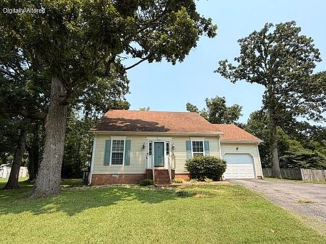 1st image of 313 Dawn Dr