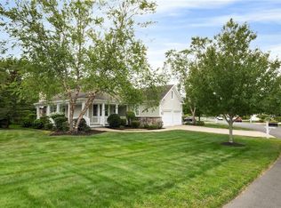 23 Newbury Dr, Westerly, RI 02891