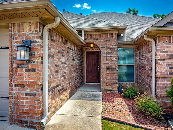 5th image of 9149 Meadow Gardens Cir