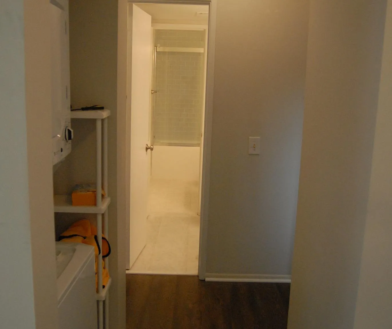 2438 Glengyle Dr — Photo 4