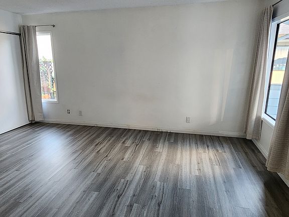 4th image of 239 W Escalones #B