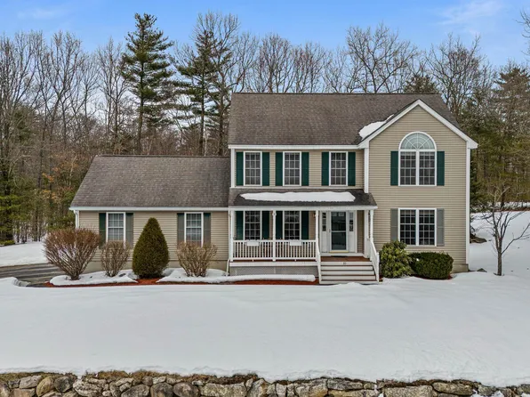 10 Greystone Terrace, Hooksett, NH 03106