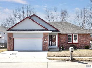 1053 Sheridan St, Fremont, NE 68025