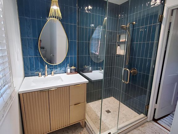 Primary bathroom 1st floor