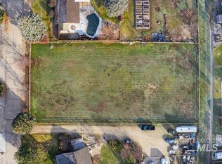 16890 Meadow Ln, Nampa, ID 83687