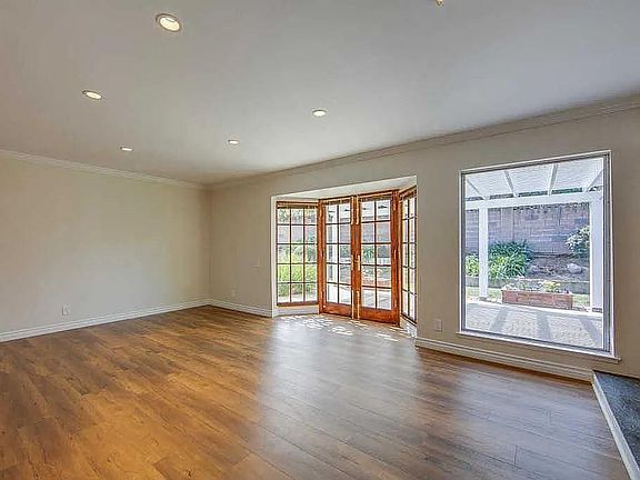 5th image of 2711 N Granvia Pl