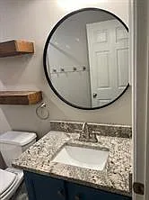4 bed, 2.0 bath, 2222 sqft, $2,700 — Photo 2