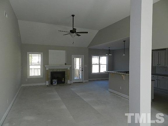 2nd image of 52 Breadnut Dr