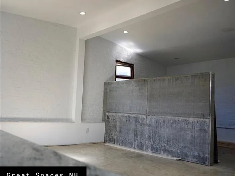 774 State St #1 — Photo 4