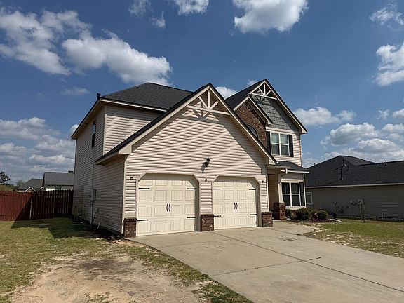 3rd image of 568 Buttonwood Dr