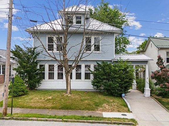 2nd image of 1908 Avery St