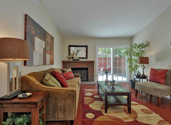 4th image of 5064 Crandallwood Dr