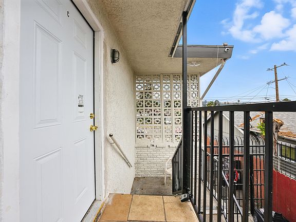 3rd image of 7123 Holly St #C