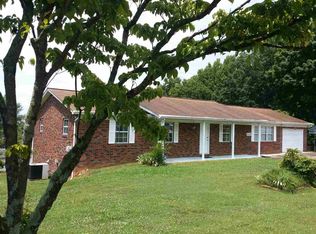 1418 Magnolia Ave, New Market, TN 37820