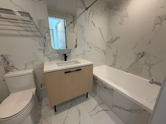 4th image of 5189 Earles St #462