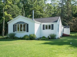 898 Olean Rd, East Aurora, NY 14052