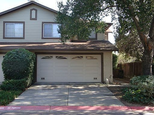 1st image of 730 Creekland Cir