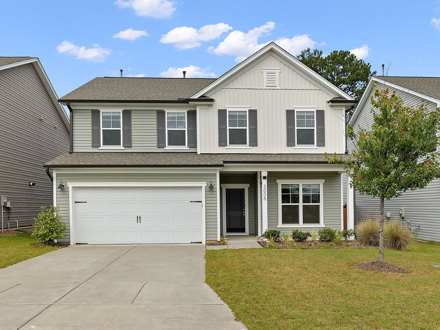 4 bed, 2.5 bath, 2287 sqft, $2,500 — Photo 1