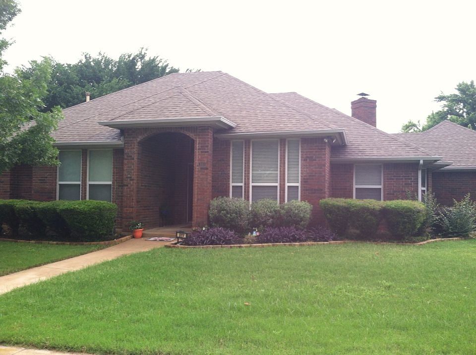 1st image of 811 Mesquite Ln