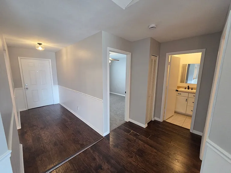 1357 Churchill Cir #G-202 — Photo 13