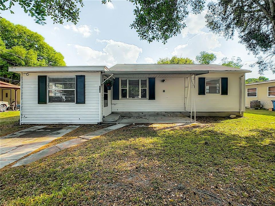 1st image of 124 NW 10th Dr