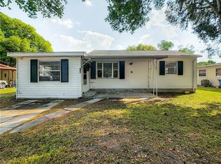 124 NW 10th Dr, Mulberry, FL 33860