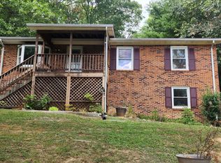 1113 Catlett Mountain Rd, Front Royal, VA 22630