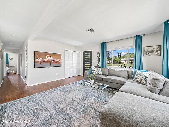 5th image of 209 Orchid Blvd