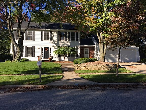 2nd image of 4705 Blossom Cir
