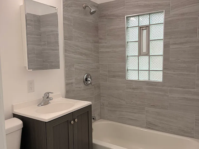 3518 W Diversey Ave #1 — Photo 4