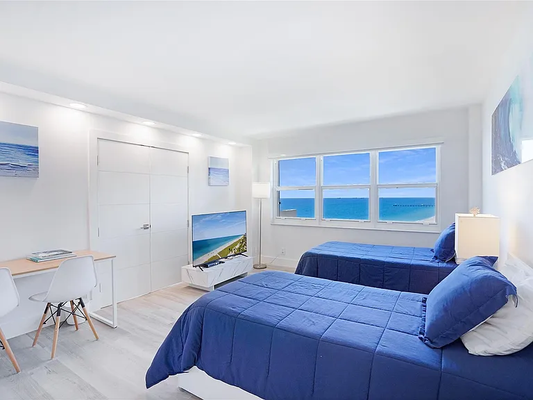 5100 N Ocean Blvd #1409 — Photo 28
