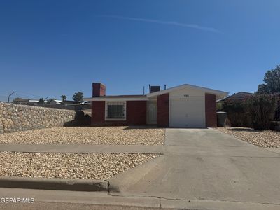 905 Navarrette Cir, El Paso, TX, 79907