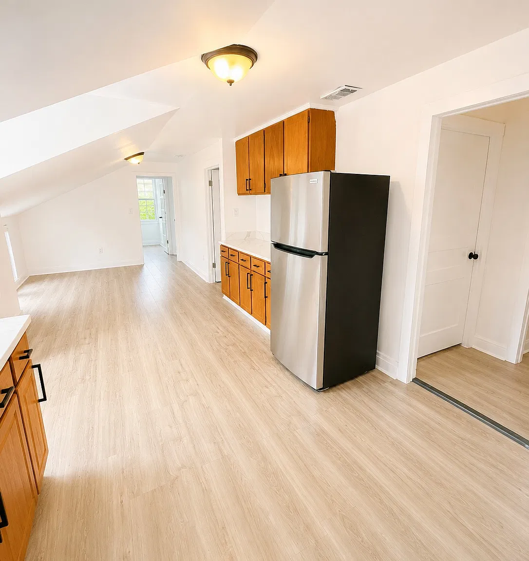 2 bed, 1125 sqft, $1,445 — Photo 4
