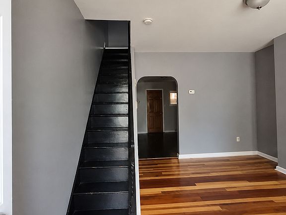 2nd image of 3438 Crystal St