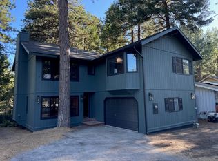 31337 Oakleaf Dr, Running Springs, CA 92382