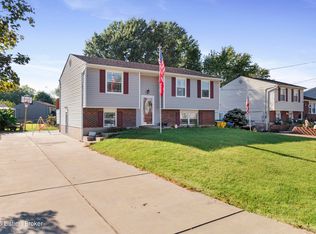190 Tumbleweed Dr, Louisville, KY 40229