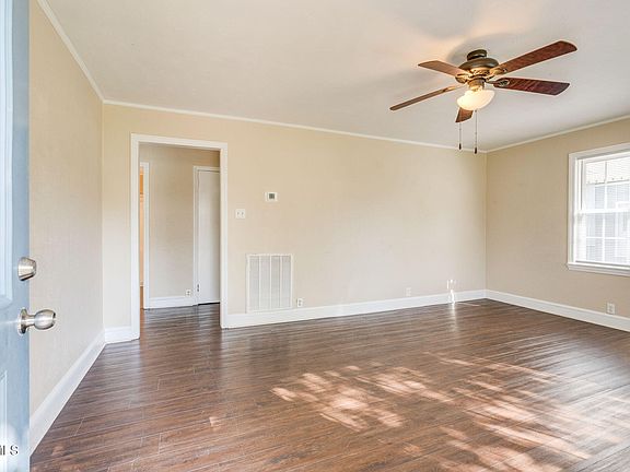 4th image of 2916 Ashley St
