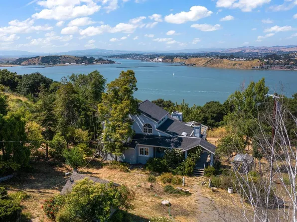 720 Kendall Avenue, Crockett, CA 94525