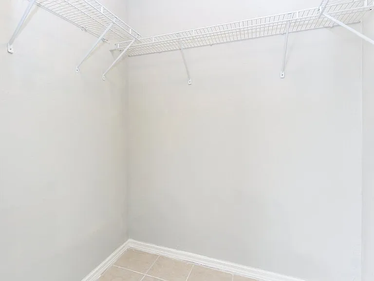 2715 SE 8th Ave — Photo 12
