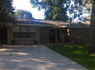210 Post Oak St, Livingston, TX 77351