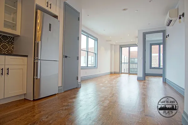 Rented by Lofts and Flats LLC | media 17