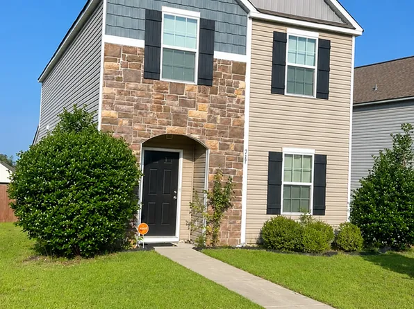 917 Yarrow Ln, Columbia, SC 29223