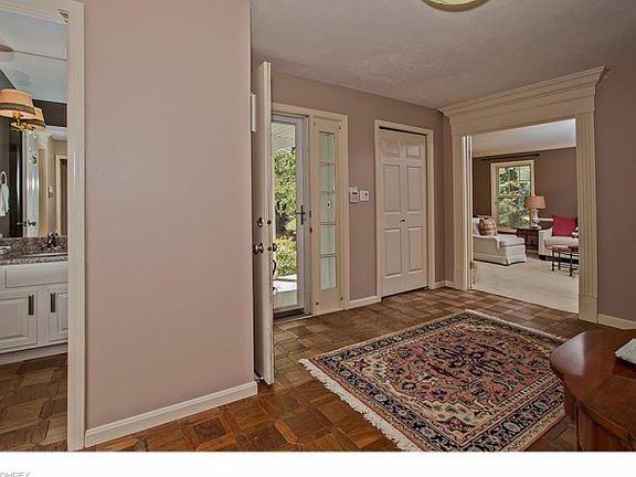 2nd image of 32081 Meadowlark Way