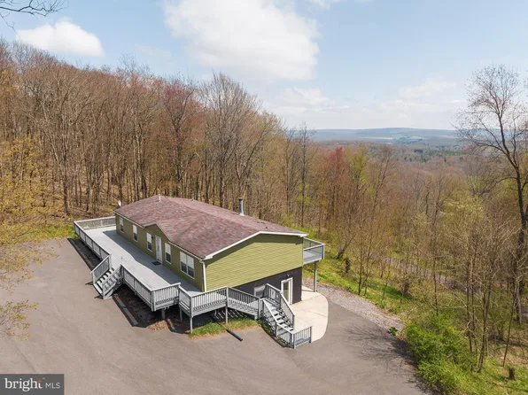 297 Paradise Point Rd, Oakland, MD 21550