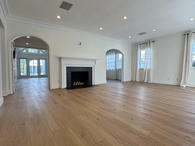 12227 Shetland Ln — Photo 2
