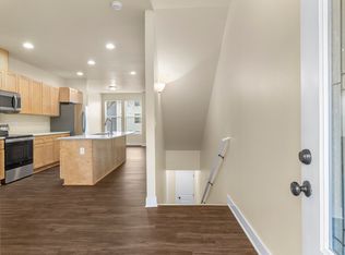 Gravelly Lake Brownstones, Lakewood, WA 98499