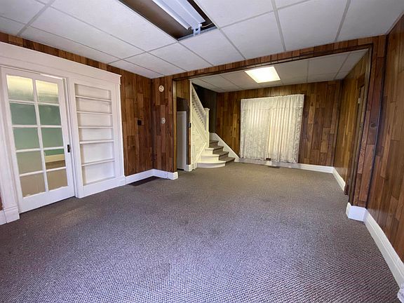 3rd image of 514 W 27th St